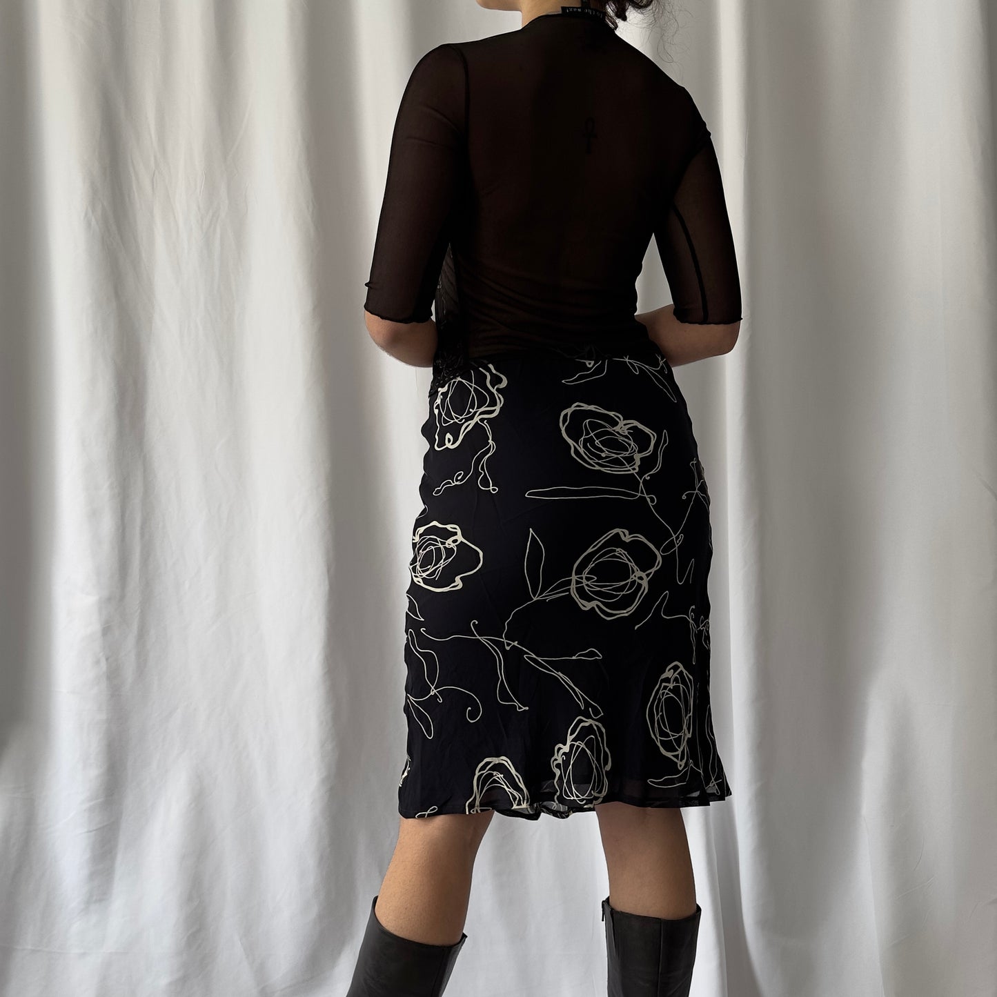 Chiffon black patterned midi skirt