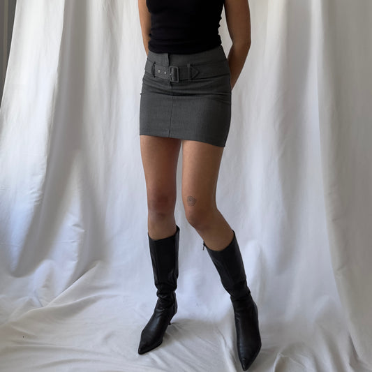 Grey wool mini skirt with belt