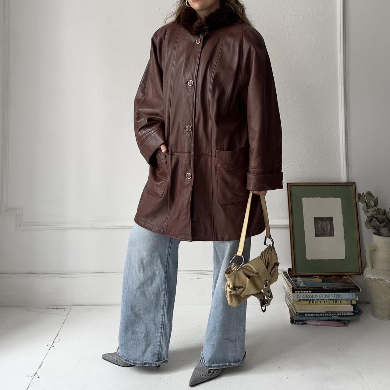 Vintage brown long leather jacket with fur collar