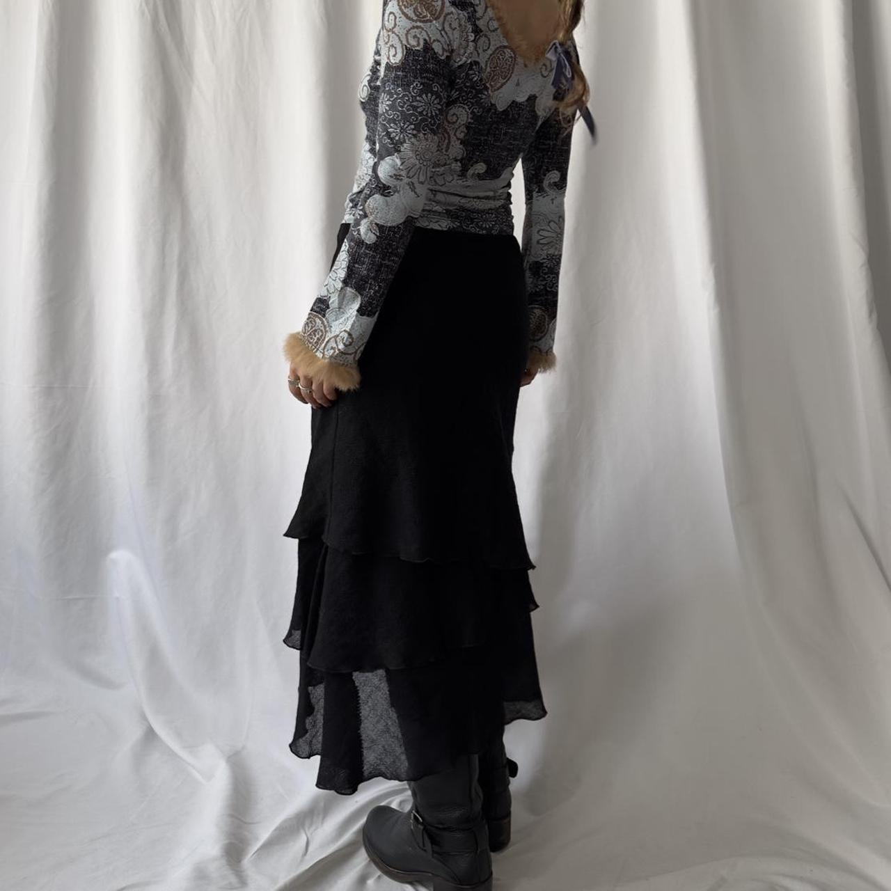 90s Italian wool tired black midi skirt