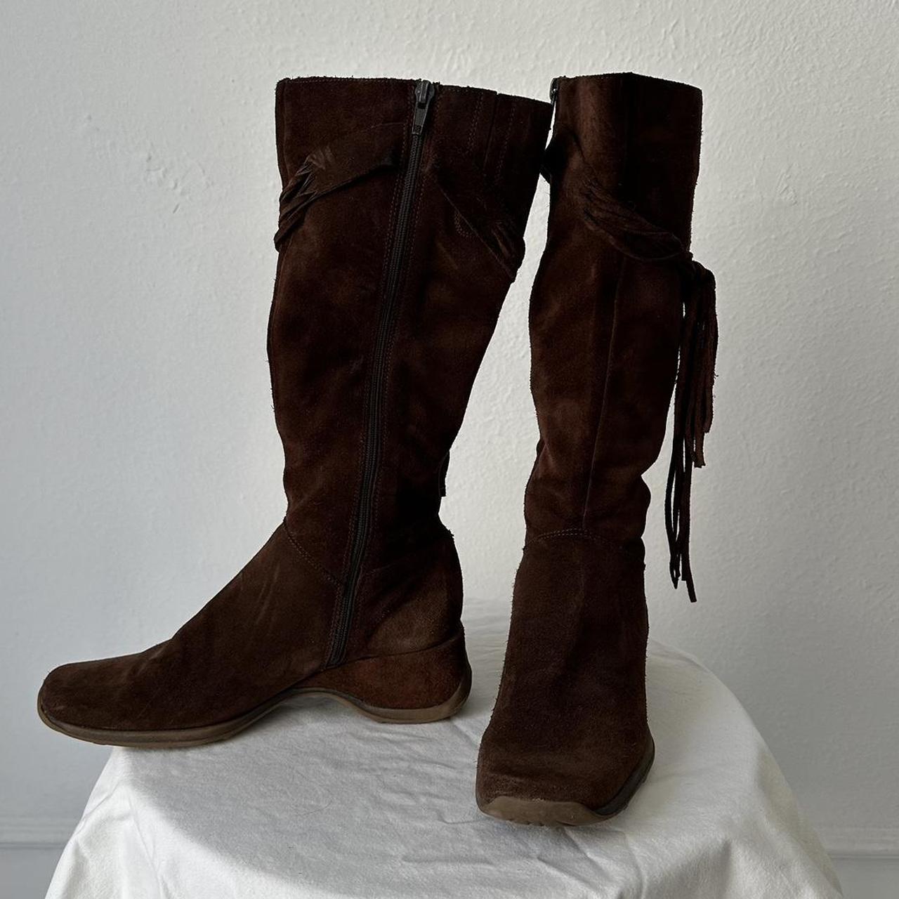 Y2k brown suede boots