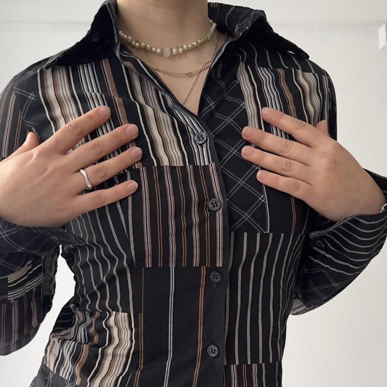 Y2k pinstripe button up shirt