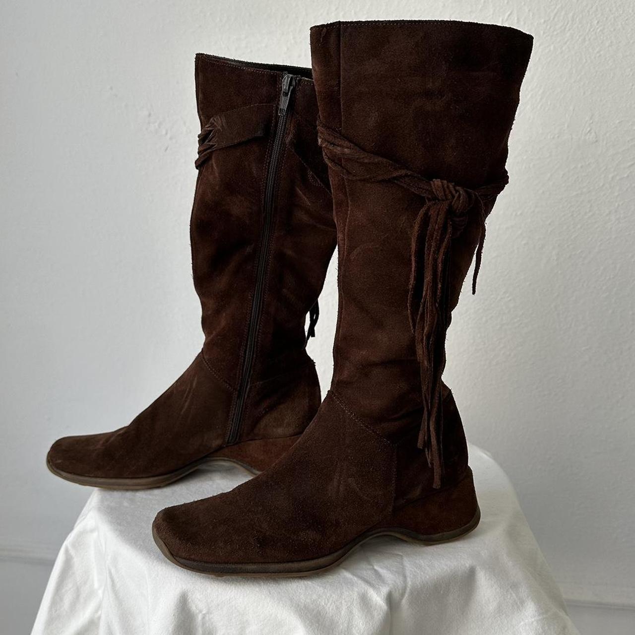 Y2k brown suede boots