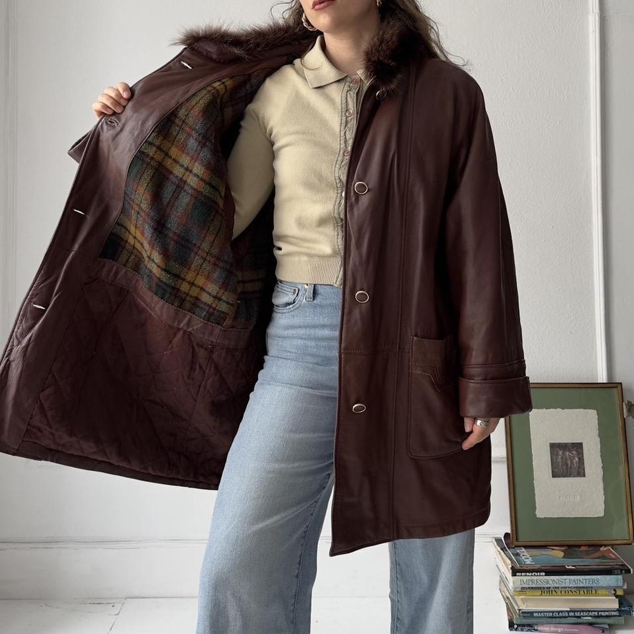 Vintage brown long leather jacket with fur collar